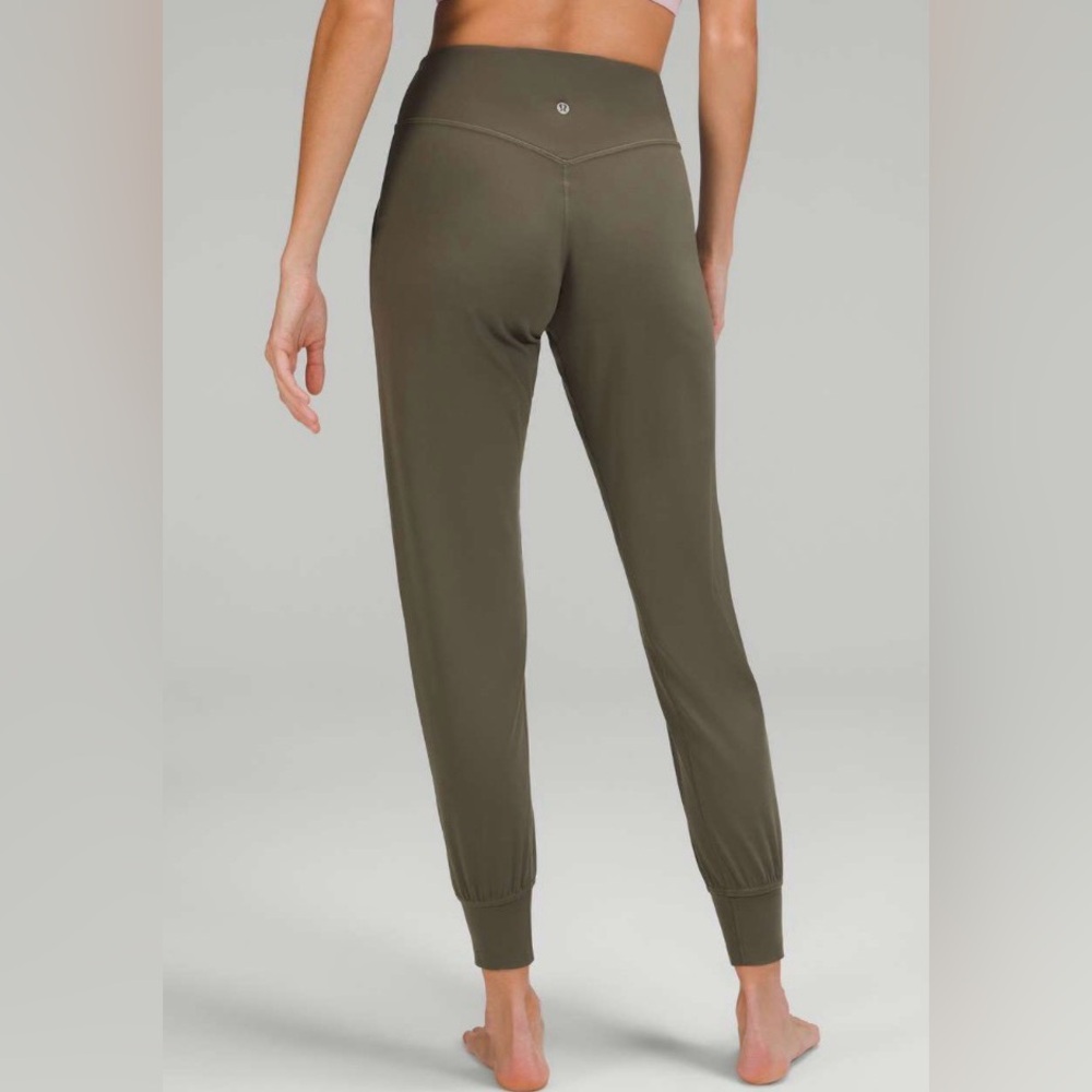 Lululemon Army Green High-Rise Align Jogger - Picture 2 of 8